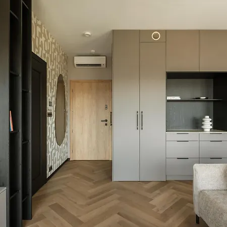 Appartement Urban Global Skyline 22nd Floor No 15 - Air Condition - Free Garage - Luxury