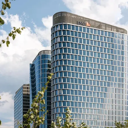Urban Global Skyline 22nd Floor No 15 - Air Condition - Free Garage - Luxury Apartment Katowice